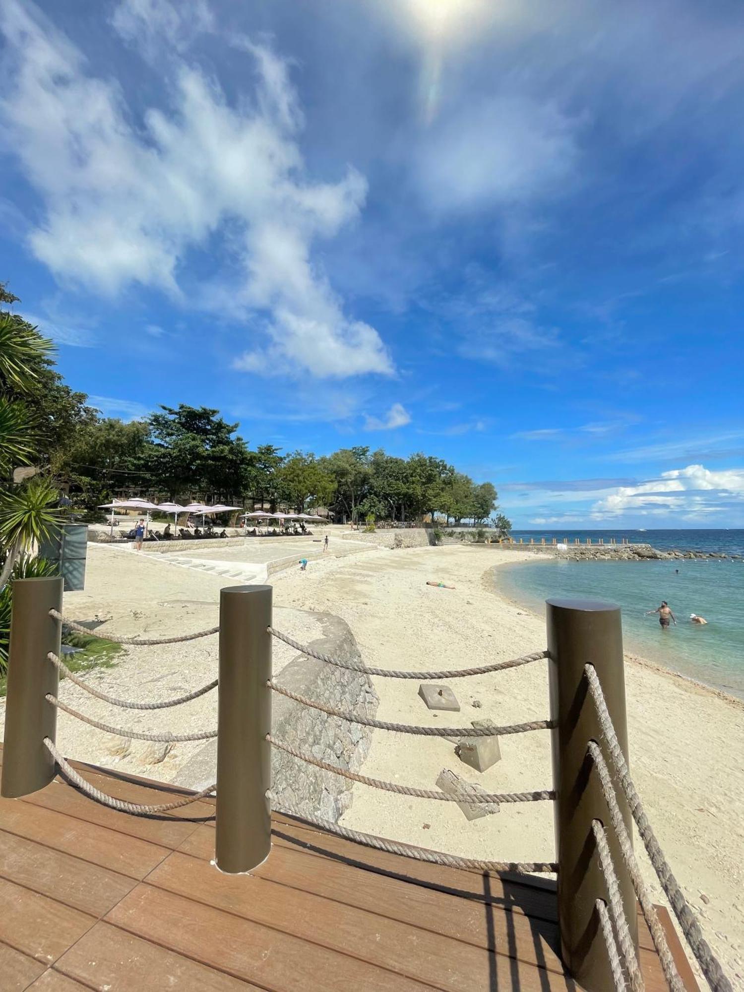 The Beach Suite At The Mactan Newtown Lapu-Lapu City Exterior photo